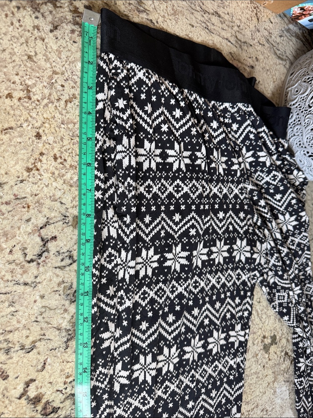 * Set *Tommy John Black and White Fair Isle Lounge Pants and top set - Picture 5 of 6